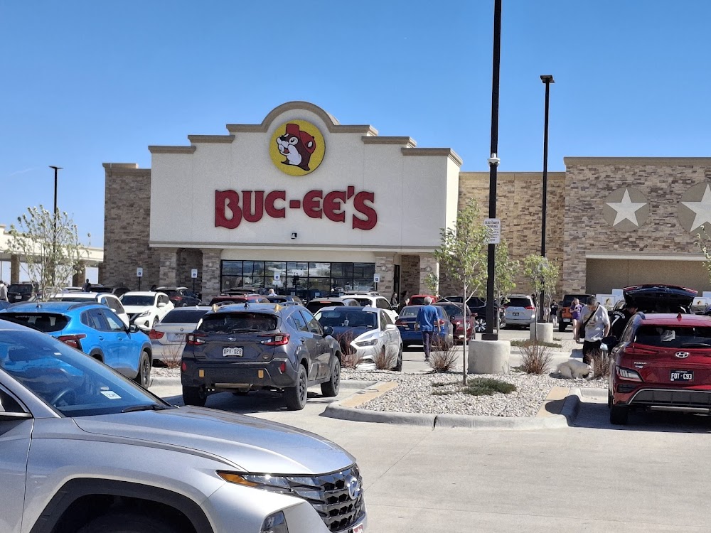 6. Buc-ee s — Johnstown — verified parking photo