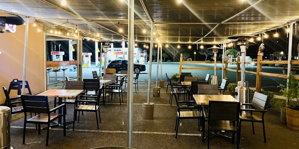 9. Harris Ranch Express BBQ (Shell island) — Coalinga — verified parking photo