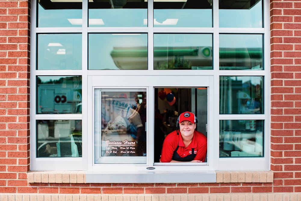 5. Smithfield s Chicken N Bar-B-Q — Smithfield — verified parking photo