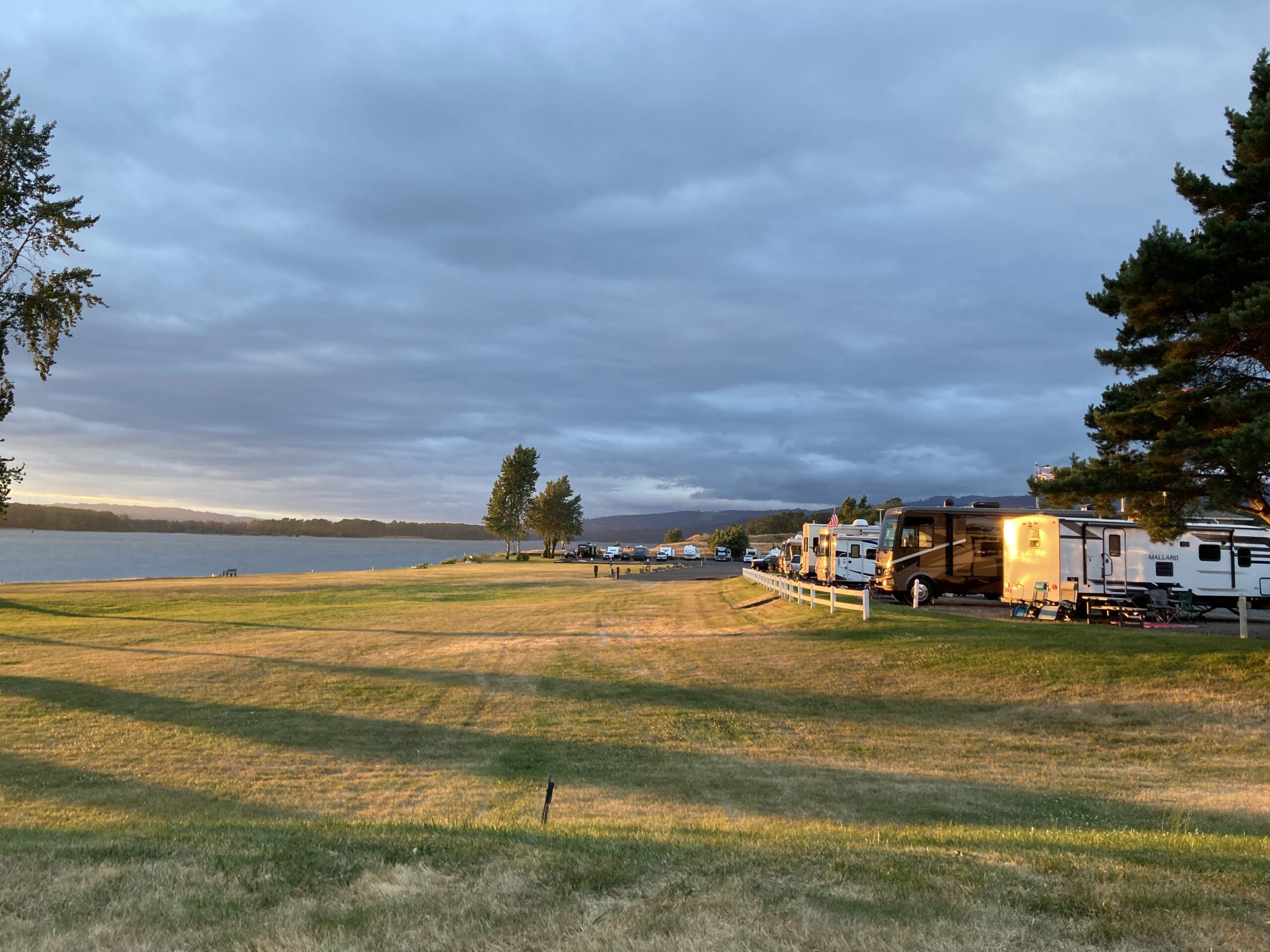 Columbia Riverfront RV Park